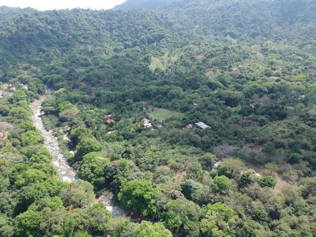 Deep Forest Posadas Ecoturisticas El Zaino Esterno foto